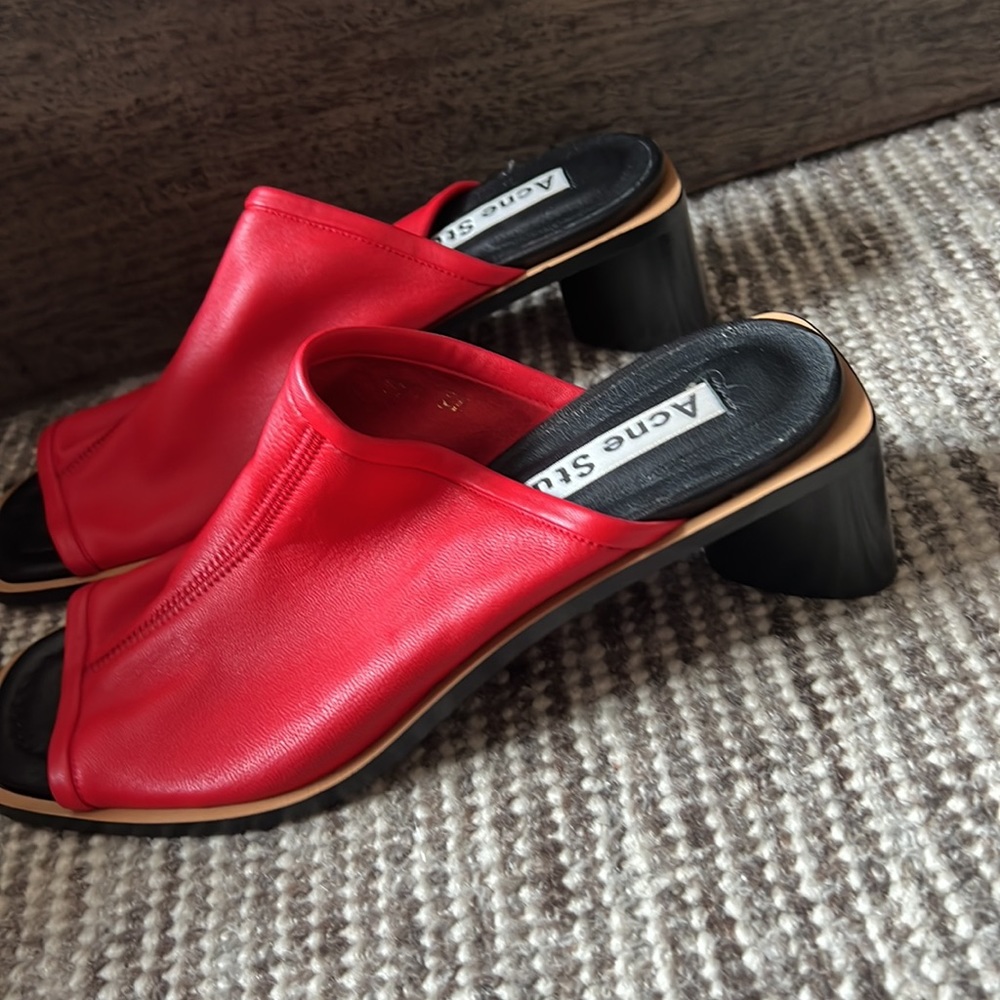 Brand new never worn!!! - Picture 4 of 4